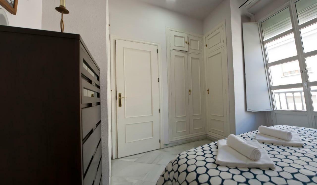 Apartamento Situacion excepcional, plaza del Ayuntamiento WIFI Sevilla Exterior foto